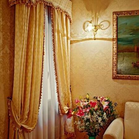 Guest House La Chicca 威尼斯 外观 照片