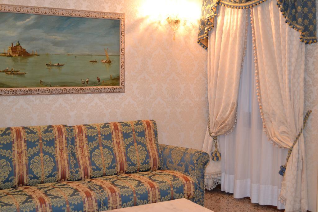 Guest House La Chicca 威尼斯 外观 照片